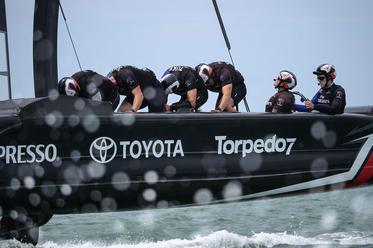 boat-bikes-emirates-team-nz-new-zealand-america's-cup-2017-bermuda